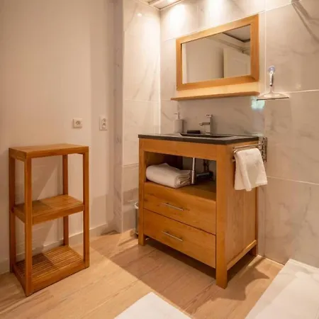 Mummery - T2 Pied Piste Vue Parking Terrasse Chamonix