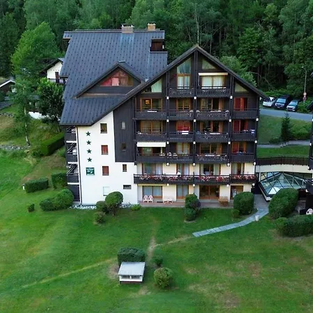 Mummery - T2 Pied Piste Vue Parking Terrasse Apartamento