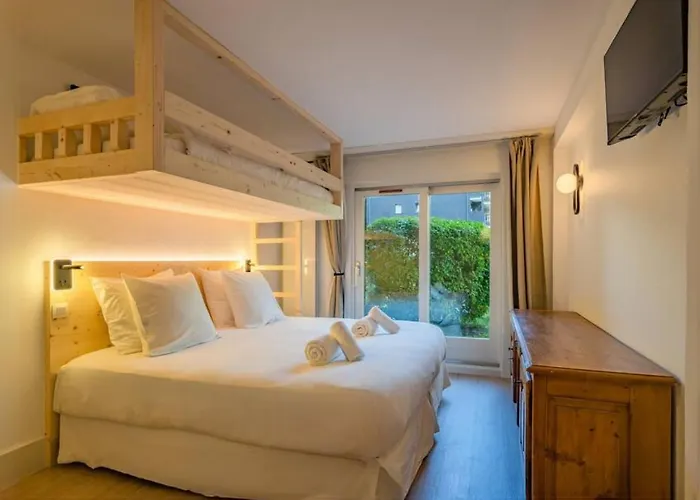 Mummery - T2 Pied Piste Vue Parking Terrasse